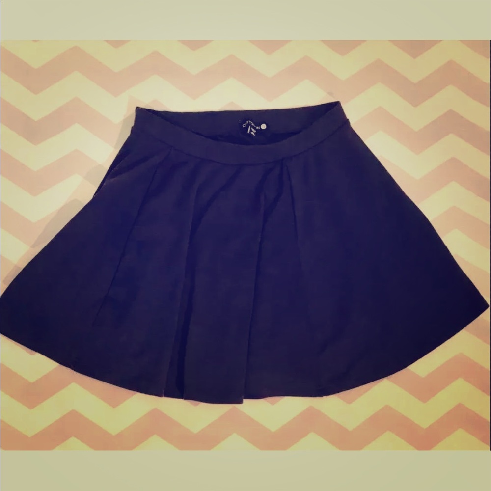 🌺 COTTON ON 🌺 Navy Blue Stretchy Short Skirt